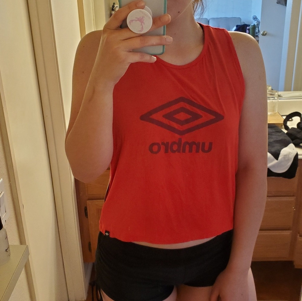 🏝Workout tanktop🏝 - Picture 6 of 6